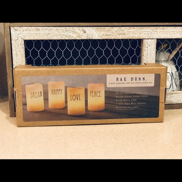 Rae Dunn 4 FLAMELESS FLICKERING LED candle - Picture 2 of 2